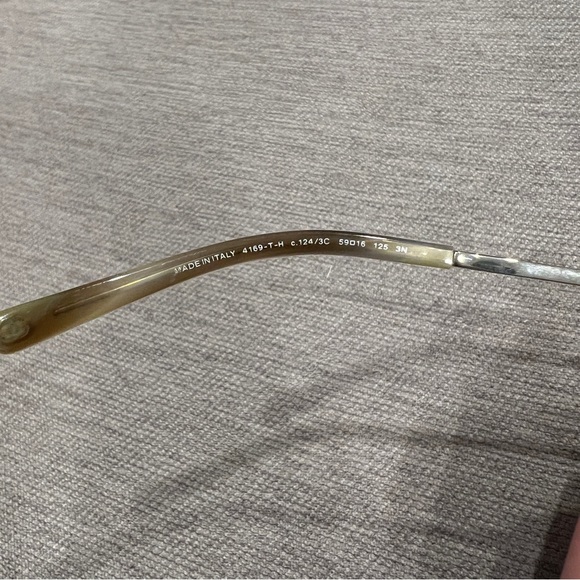 SOLD CHANEL Pearl Sunglasses - Picture 5 of 6